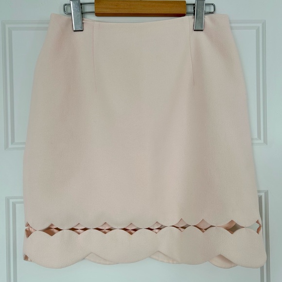 Beautiful Club Monaco Skirt - Picture 1 of 6